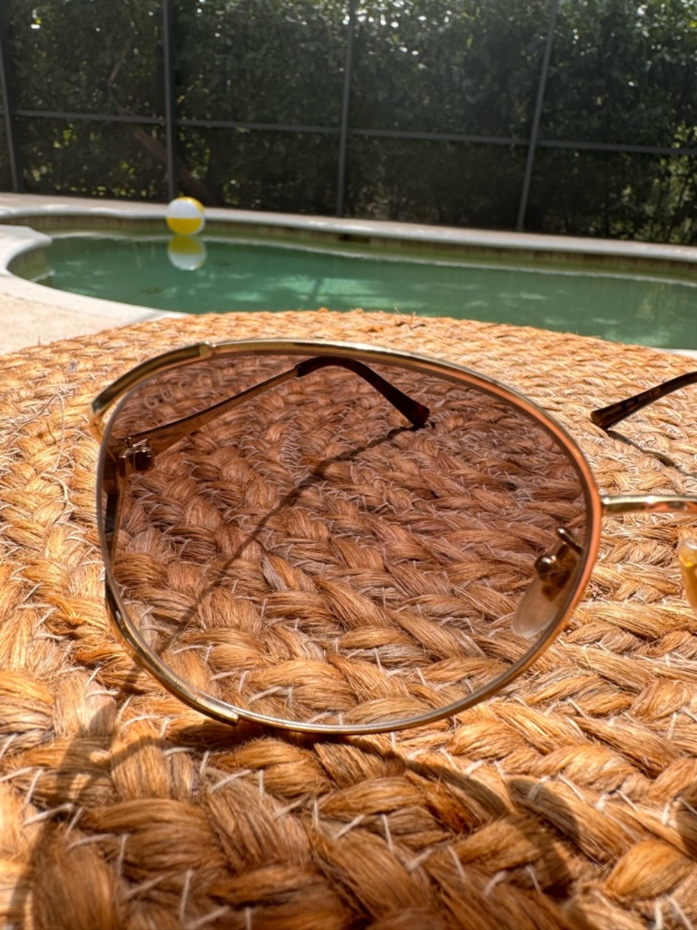 Gucci Gold Round Frame Sunglasses with Black Gradient Lenses - Picture 5 of 8